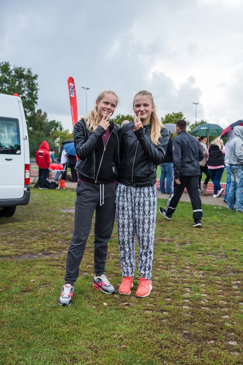 Bild 59 - Ehrung C-Juniorinnen KT